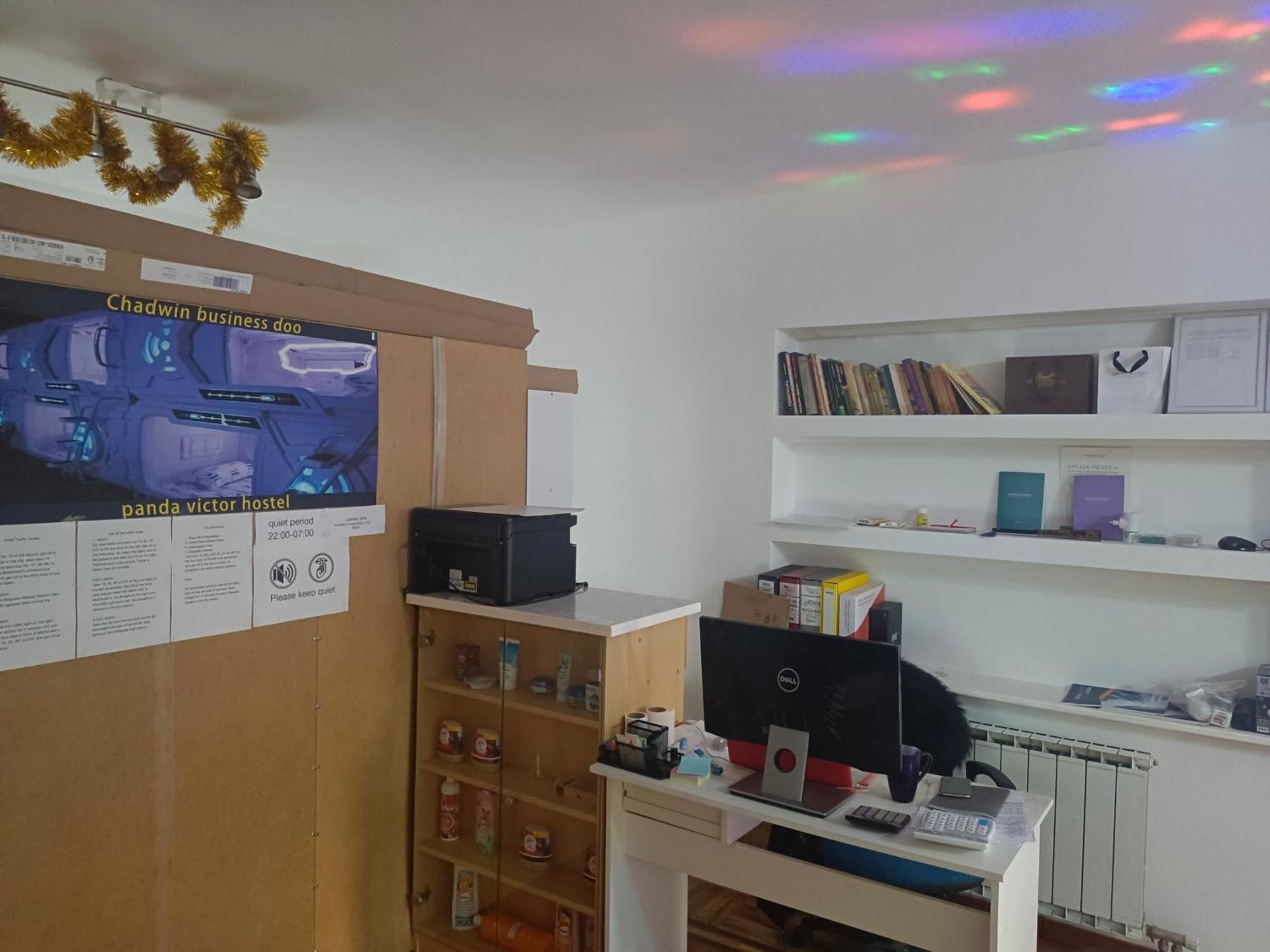 Panda Victor Space Capsule Hostel-Neo Nomad Belgrad Exterior foto
