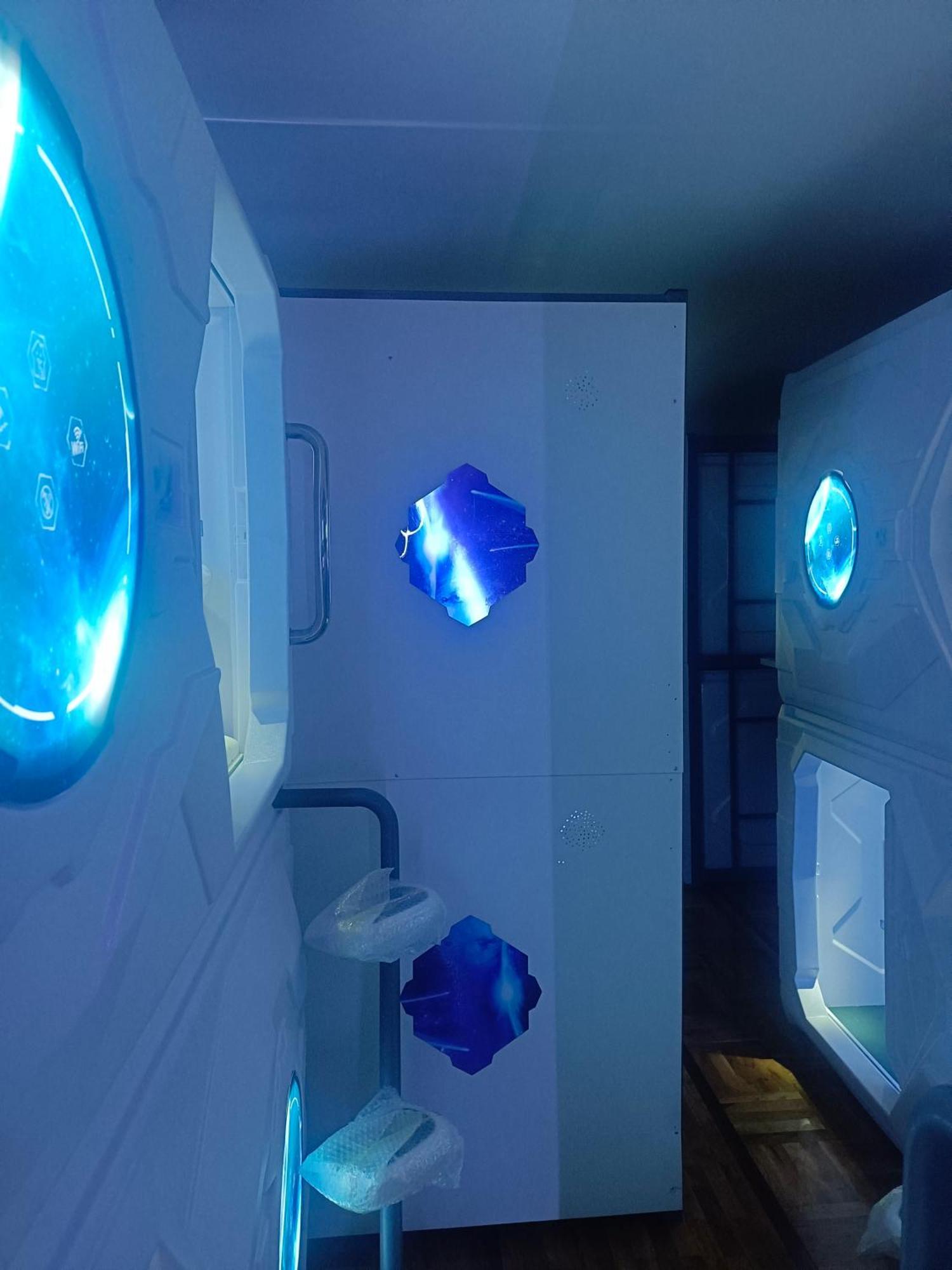 Panda Victor Space Capsule Hostel-Neo Nomad Belgrad Exterior foto