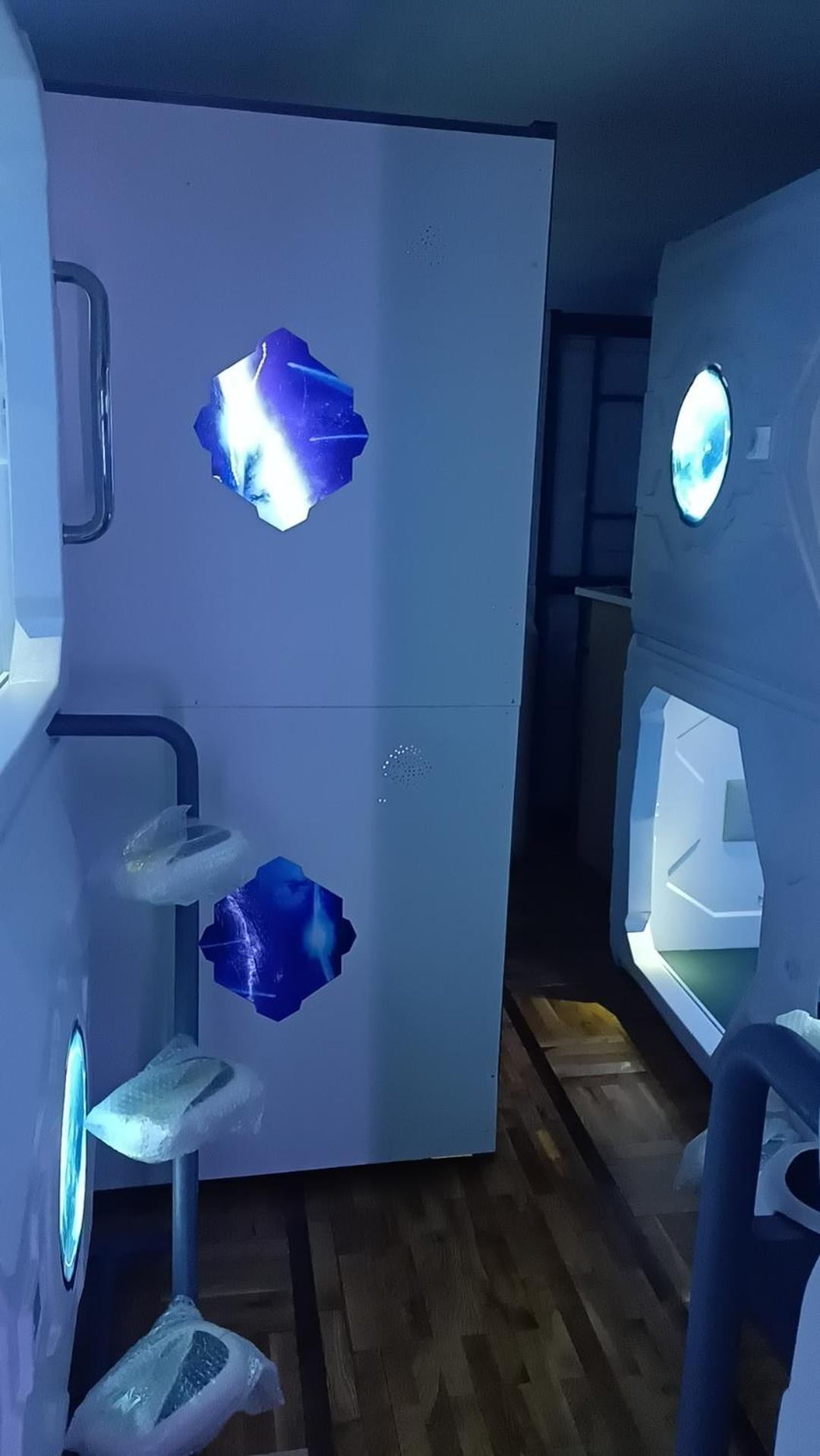 Panda Victor Space Capsule Hostel-Neo Nomad Belgrad Exterior foto
